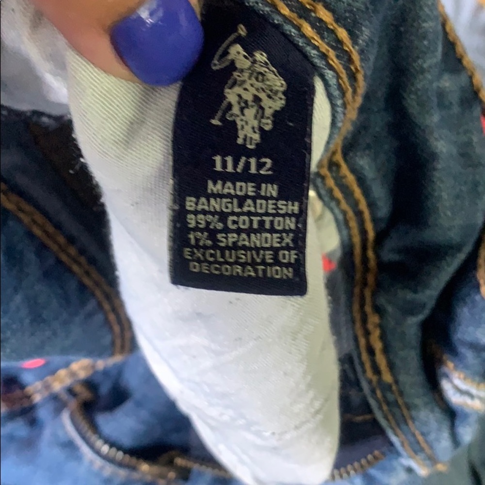 Shorts - Picture 3 of 4